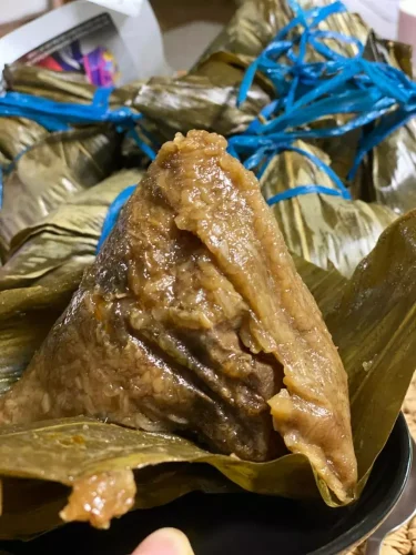 [Xiang Ye] 10 Pcs Traditional Nyonya Rice Dumpling 粽子 Bak Zhang photo review