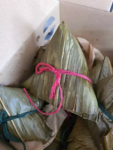 [Xiang Ye] 10 Pcs Traditional Nyonya Rice Dumpling 粽子 Bak Zhang photo review